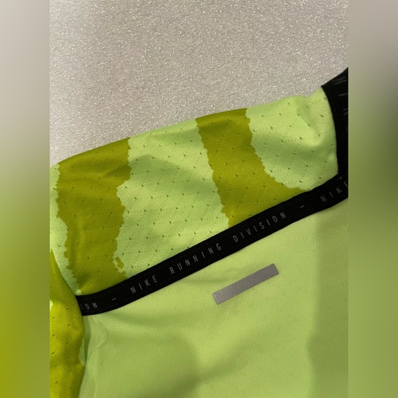 DQ4757-358 Nike Men's Fall Dri-FIT Run Dvn Rise 365 Short Sleeve Top L & XL $60 - Picture 12 of 13